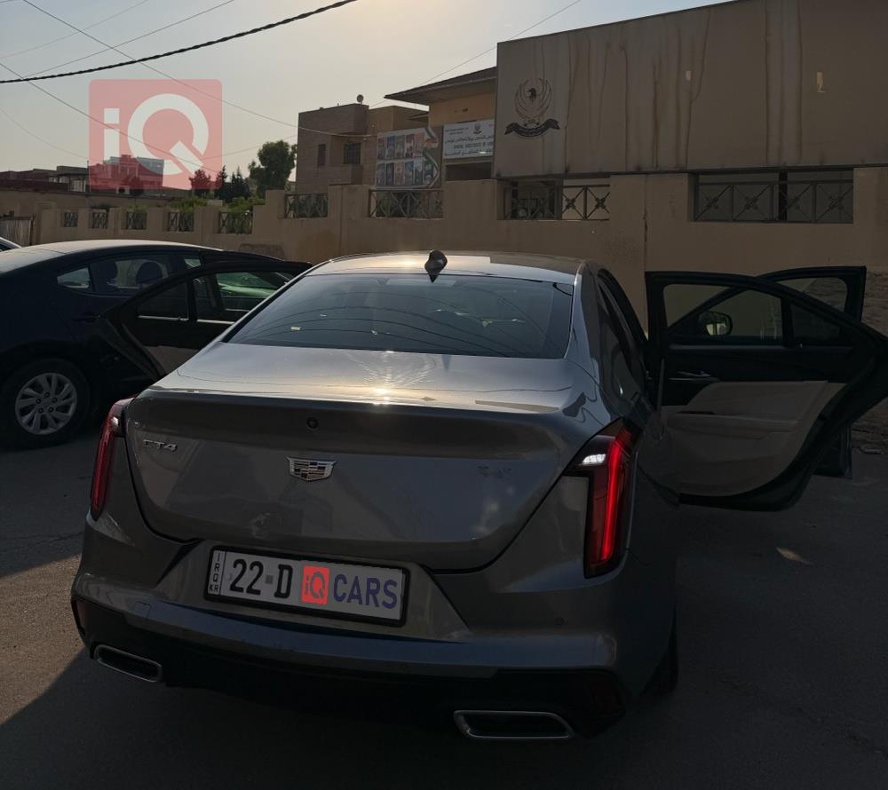 كاديلاك CT4